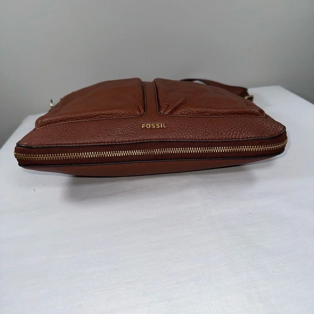 Fossil Piper Brown Pebble Leather Crossbody Small Messenger Bag Expandable